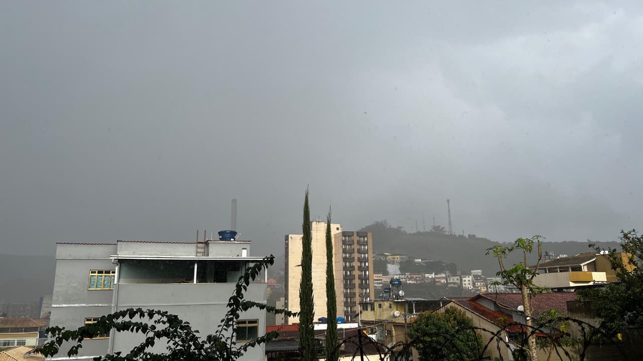 Santos Dumont está sob alerta laranja de chuvas intensas nesta sexta-feira